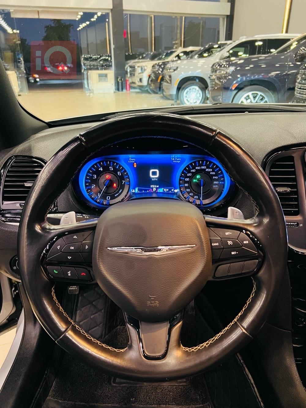 كرايسلر 300